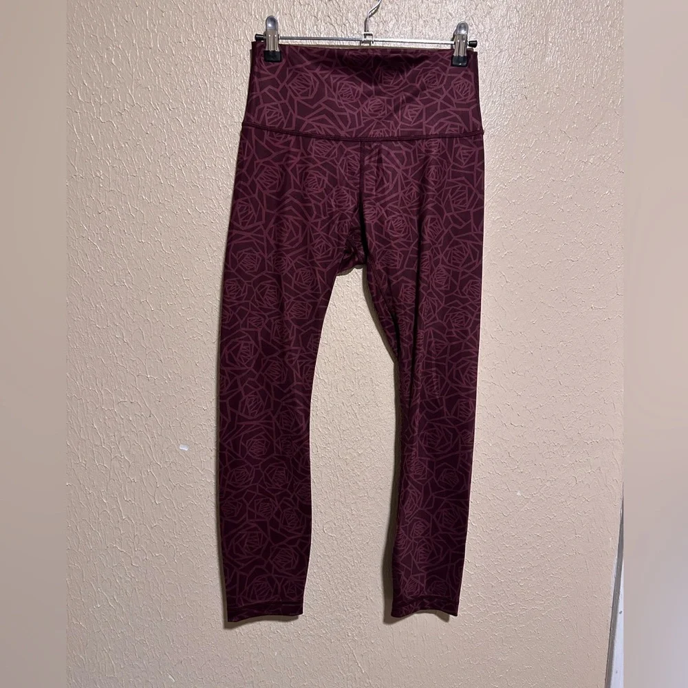 Lululemon High Times Pants Leggings Size‎ 6 Posey Rose Bordeaux Luxtreme